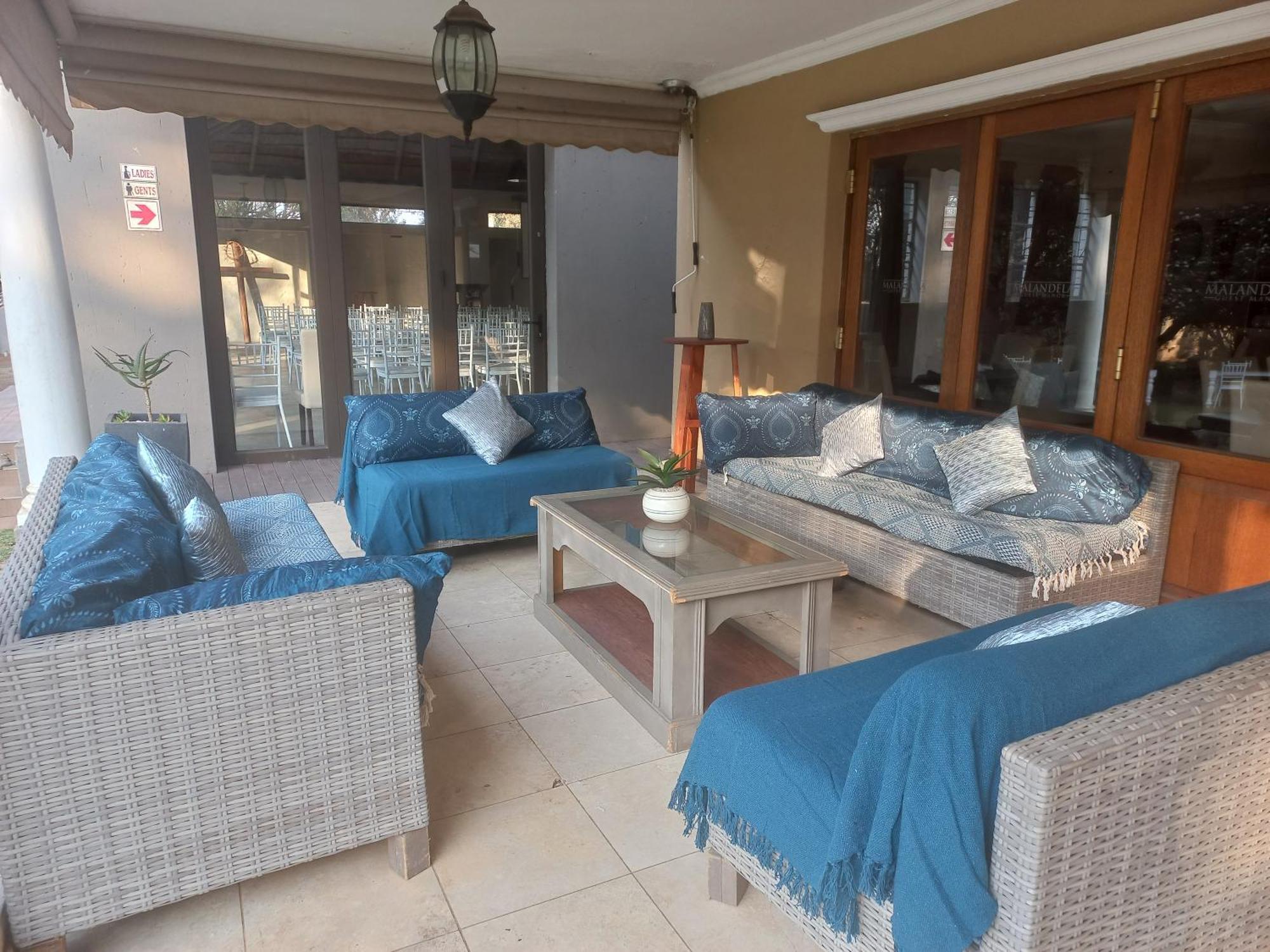 Or Tambo Guest House Kempton Park Exterior foto