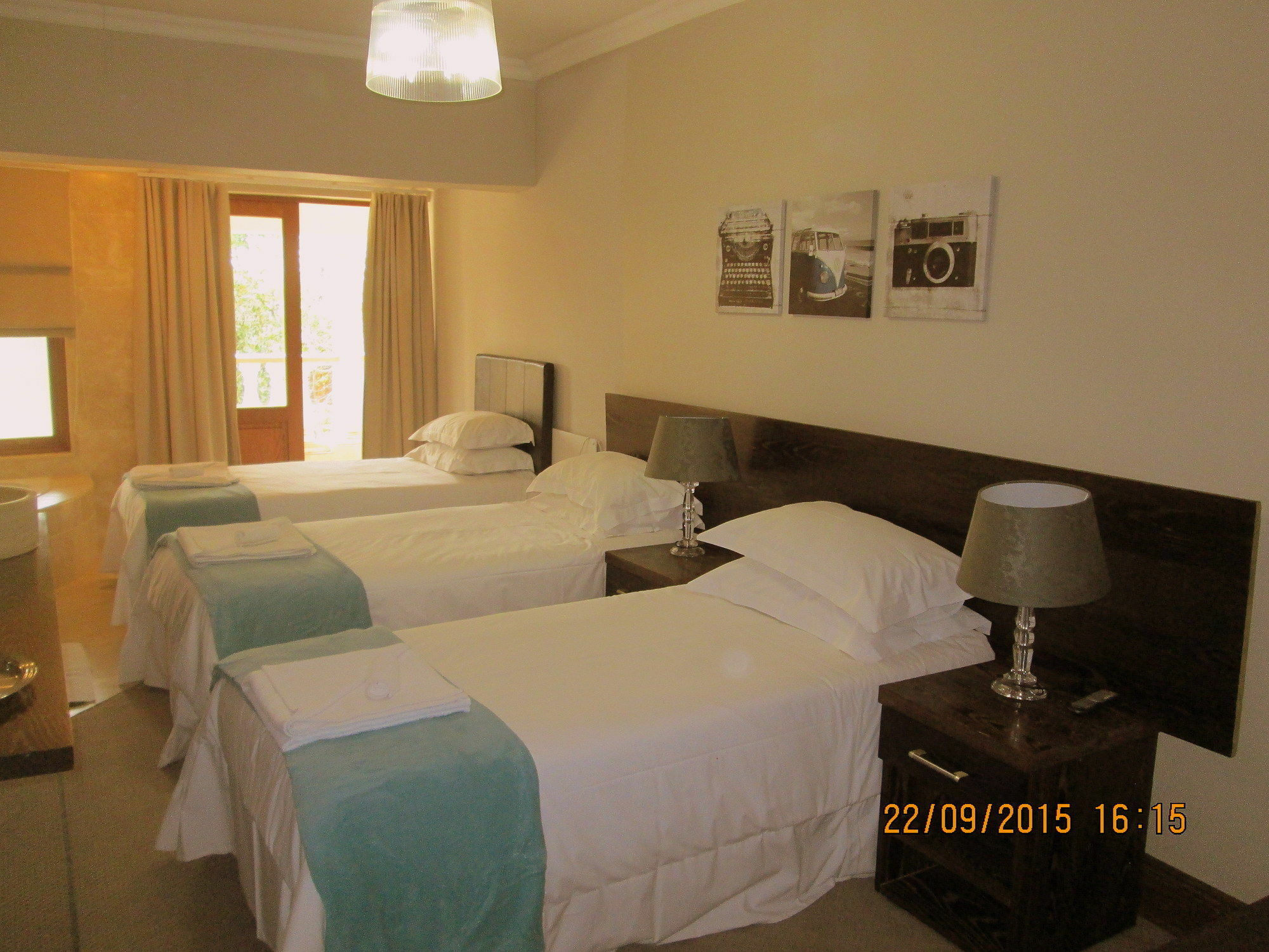 Or Tambo Guest House Kempton Park Exterior foto